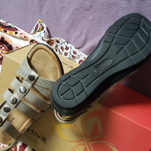 Comfortiva Kalista Anthracite strappy Sandal SZ.8.5 Gold Metallic Leather EUC - Picture 3 of 10